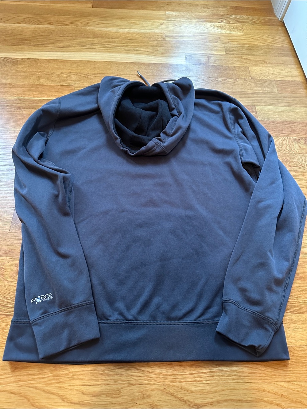 Carhartt Gray Hoodie size Medium with Red Logo like new condition - Picture 4 of 8